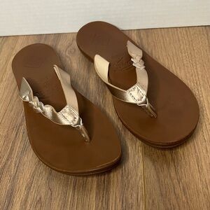 Freewaters Women’s Leather Sandals Size 6.5 Gold Braided Strap Flip Flops‎